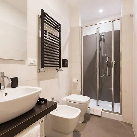Guest house Residenza Alexander 2*